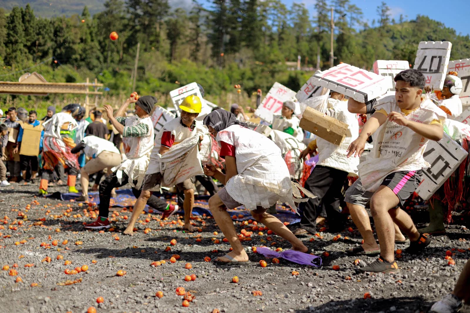 Galeri Foto Festival Gunung Slamet 8